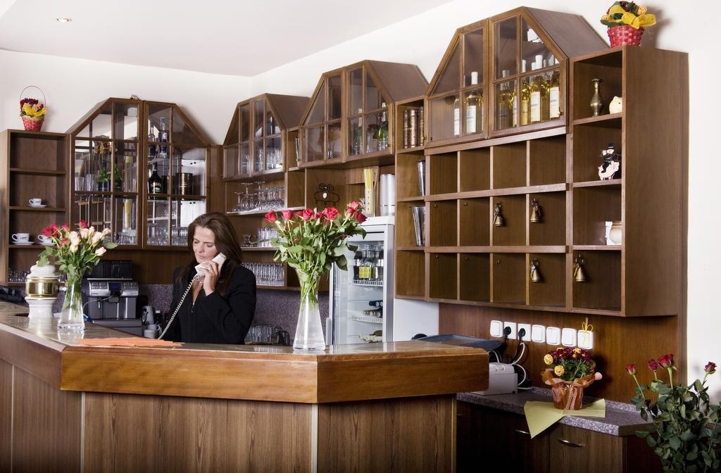 Hotel Saint Antonius Marianske Lazne Ngoại thất bức ảnh